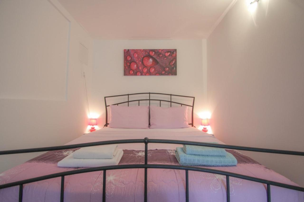 Carla Guest House Novigrad Istria Exterior foto